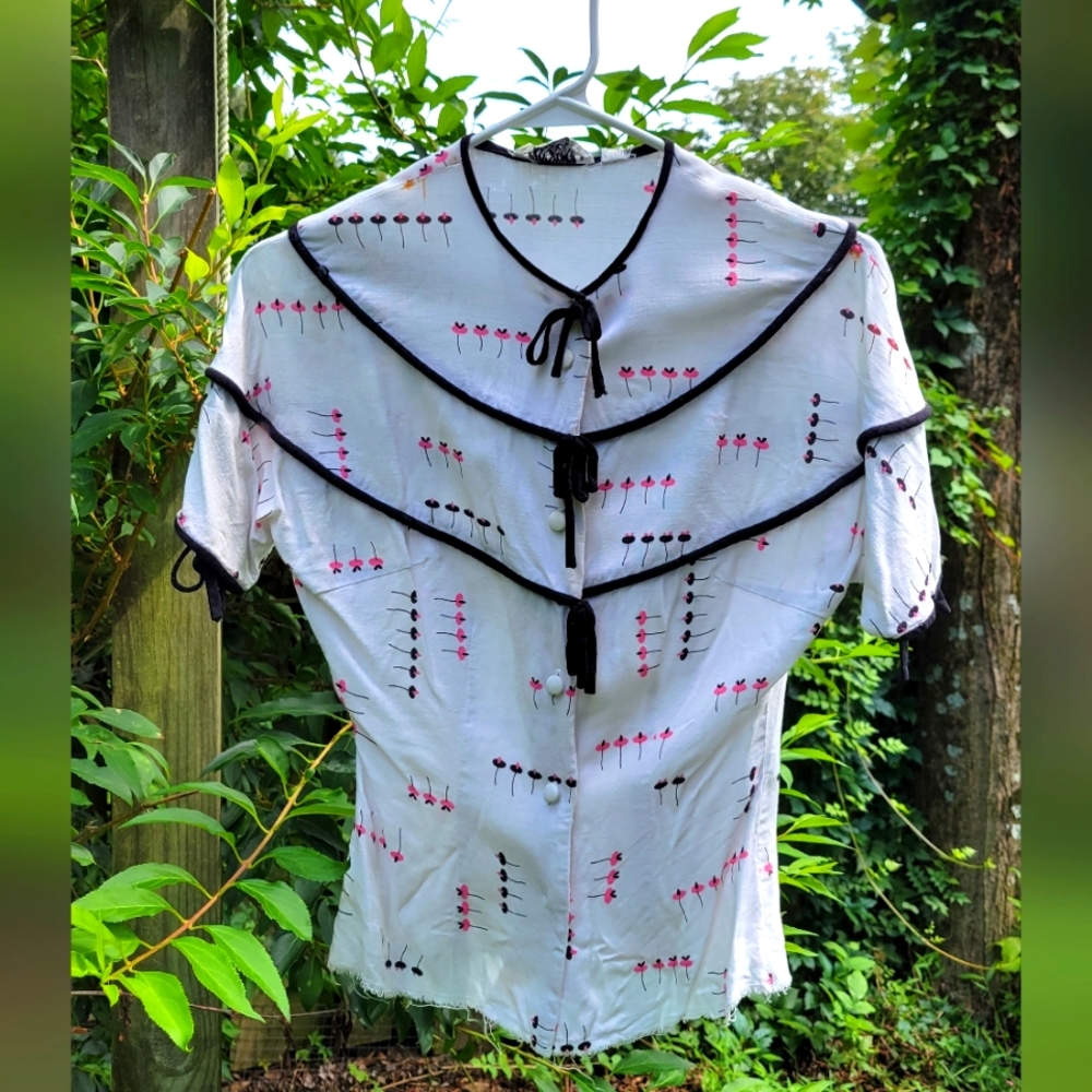 XS| Vintage Olga Blouse